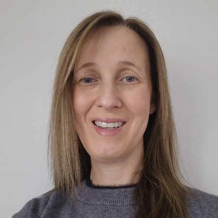 Headshot: Deb O’Shea