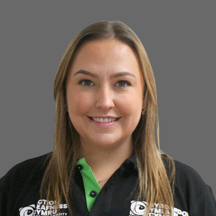 Headshot: Ashleigh Wooster