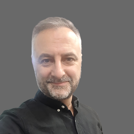 Headshot: Darren Blakemore
