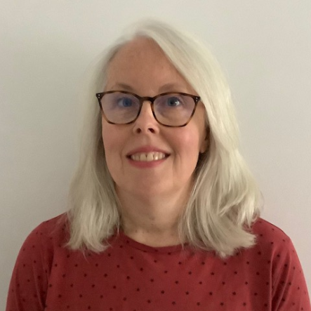 Headshot: Claire Sanders