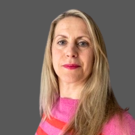 Headshot Clare Mitchell